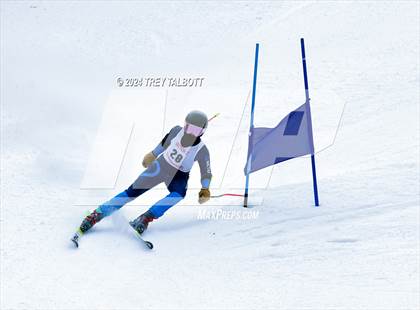 Thumbnail 3 in NYSPHSAA Section V Class A & B Giant Slalom Final (First Run) photogallery.