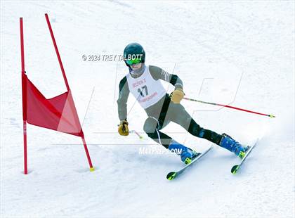 Thumbnail 3 in NYSPHSAA Section V Class A & B Giant Slalom Final (First Run) photogallery.