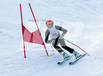Thumbnail 2 in NYSPHSAA Section V Class A & B Giant Slalom Final (First Run) photogallery.