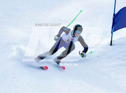 Thumbnail 2 in NYSPHSAA Section V Class A & B Giant Slalom Final (First Run) photogallery.