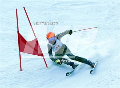 Thumbnail 2 in NYSPHSAA Section V Class A & B Giant Slalom Final (First Run) photogallery.