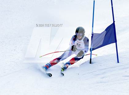 Thumbnail 3 in NYSPHSAA Section V Class A & B Giant Slalom Final (First Run) photogallery.