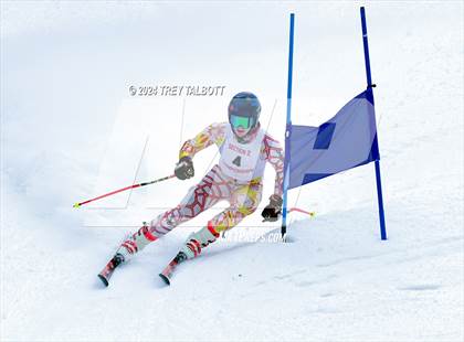 Thumbnail 3 in NYSPHSAA Section V Class A & B Giant Slalom Final (First Run) photogallery.
