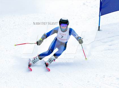Thumbnail 3 in NYSPHSAA Section V Class A & B Giant Slalom Final (First Run) photogallery.