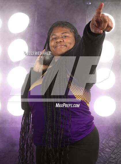 Thumbnail 2 in DeSoto Central (Team & Individuals) photogallery.
