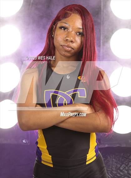 Thumbnail 1 in DeSoto Central (Team & Individuals) photogallery.