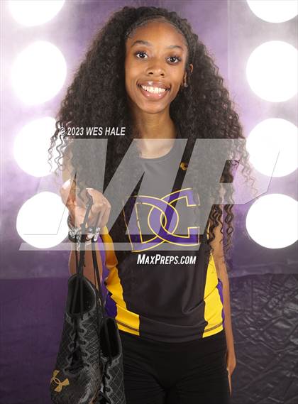 Thumbnail 1 in DeSoto Central (Team & Individuals) photogallery.