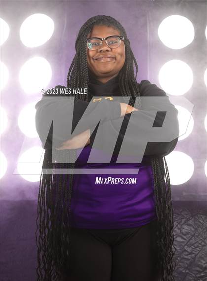 Thumbnail 3 in DeSoto Central (Team & Individuals) photogallery.
