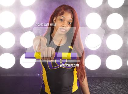 Thumbnail 2 in DeSoto Central (Team & Individuals) photogallery.