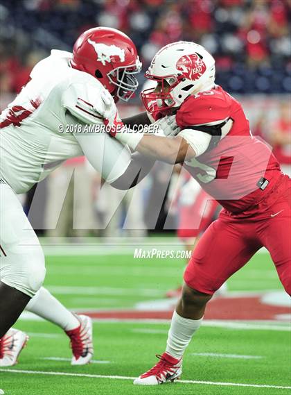 Thumbnail 2 in North Shore vs. Katy (UIL 6A Regional Playoff) photogallery.