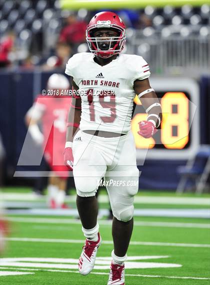 Thumbnail 3 in North Shore vs. Katy (UIL 6A Regional Playoff) photogallery.