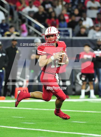 Thumbnail 1 in North Shore vs. Katy (UIL 6A Regional Playoff) photogallery.