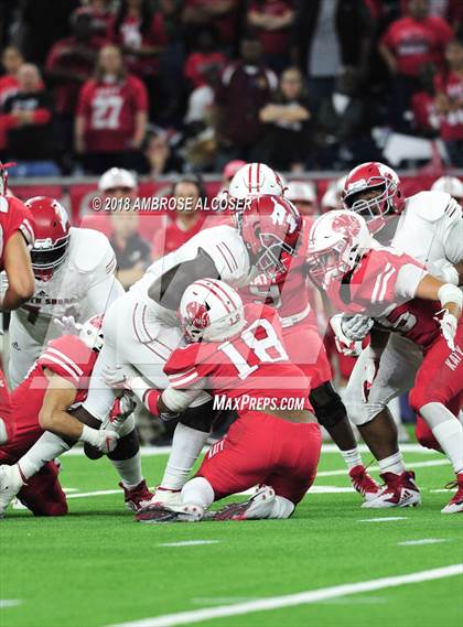 Thumbnail 2 in North Shore vs. Katy (UIL 6A Regional Playoff) photogallery.