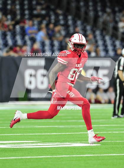 Thumbnail 2 in North Shore vs. Katy (UIL 6A Regional Playoff) photogallery.