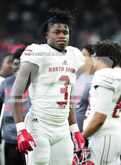 Thumbnail 1 in North Shore vs. Katy (UIL 6A Regional Playoff) photogallery.