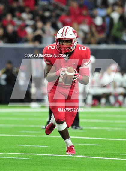 Thumbnail 3 in North Shore vs. Katy (UIL 6A Regional Playoff) photogallery.