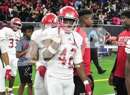 Thumbnail 1 in North Shore vs. Katy (UIL 6A Regional Playoff) photogallery.