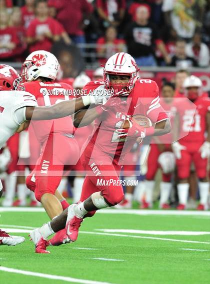 Thumbnail 3 in North Shore vs. Katy (UIL 6A Regional Playoff) photogallery.