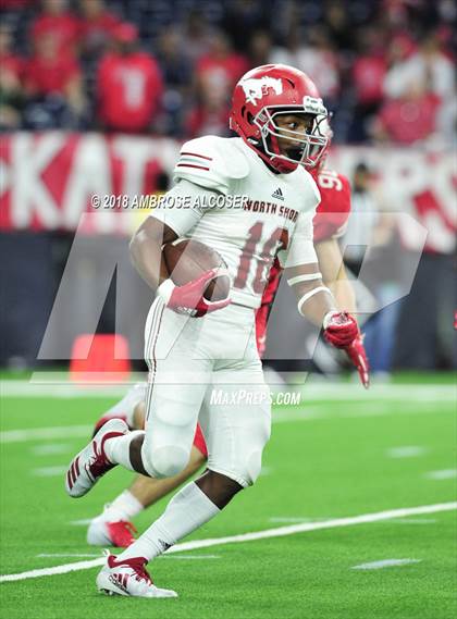 Thumbnail 1 in North Shore vs. Katy (UIL 6A Regional Playoff) photogallery.