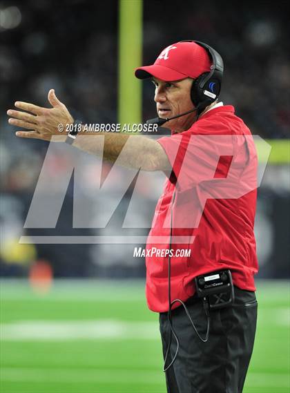 Thumbnail 2 in North Shore vs. Katy (UIL 6A Regional Playoff) photogallery.
