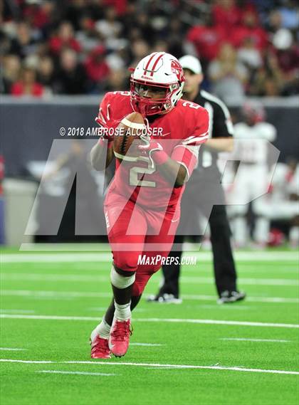 Thumbnail 2 in North Shore vs. Katy (UIL 6A Regional Playoff) photogallery.