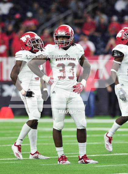 Thumbnail 2 in North Shore vs. Katy (UIL 6A Regional Playoff) photogallery.
