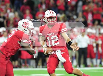 Thumbnail 1 in North Shore vs. Katy (UIL 6A Regional Playoff) photogallery.