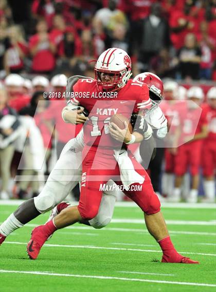 Thumbnail 1 in North Shore vs. Katy (UIL 6A Regional Playoff) photogallery.