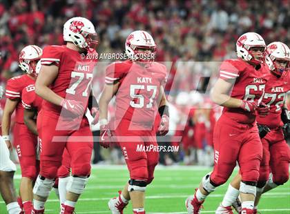 Thumbnail 3 in North Shore vs. Katy (UIL 6A Regional Playoff) photogallery.