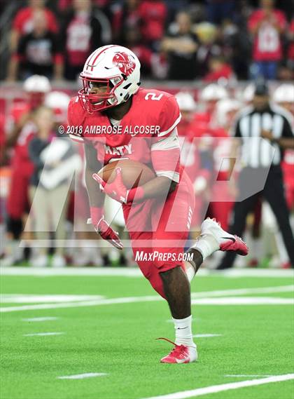 Thumbnail 1 in North Shore vs. Katy (UIL 6A Regional Playoff) photogallery.