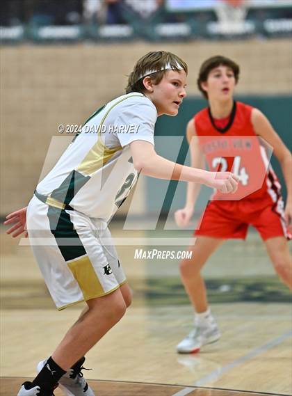 Thumbnail 2 in Castle View vs Bear Creek photogallery.