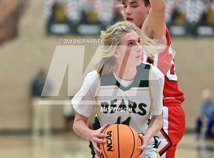 Thumbnail 2 in Castle View vs Bear Creek photogallery.