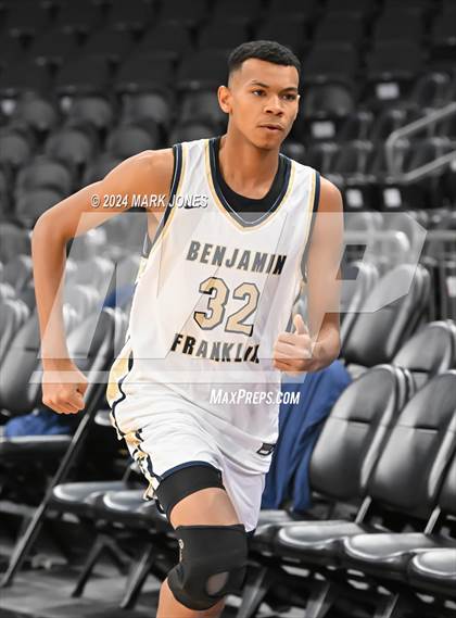 Thumbnail 1 in Arete Prep vs. Benjamin Franklin (Hoopin' It Up At The Arena) photogallery.