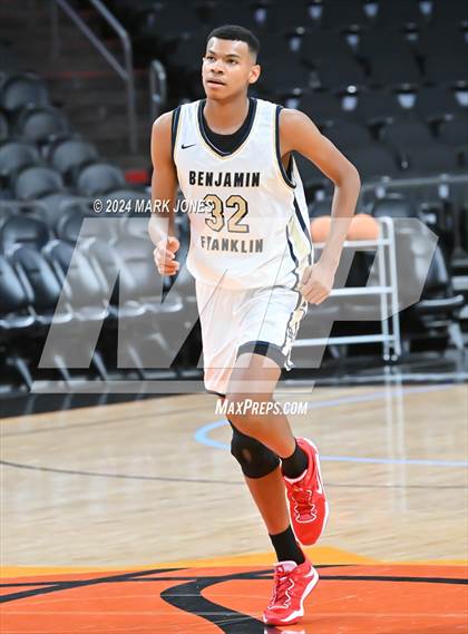 Thumbnail 2 in Arete Prep vs. Benjamin Franklin (Hoopin' It Up At The Arena) photogallery.