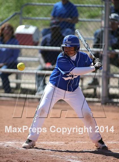 Thumbnail 2 in Nogales vs Sunnyside (Tucson High Badger Invitational) photogallery.
