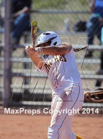Thumbnail 3 in Nogales vs Sunnyside (Tucson High Badger Invitational) photogallery.