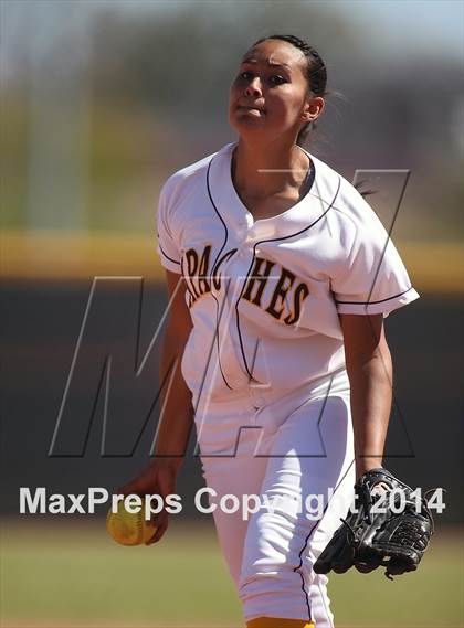 Thumbnail 3 in Nogales vs Sunnyside (Tucson High Badger Invitational) photogallery.