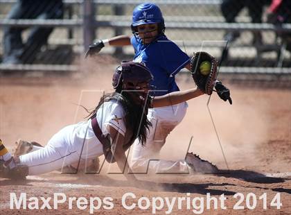 Thumbnail 2 in Nogales vs Sunnyside (Tucson High Badger Invitational) photogallery.