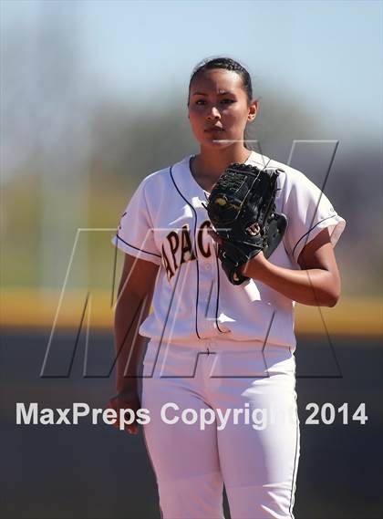 Thumbnail 2 in Nogales vs Sunnyside (Tucson High Badger Invitational) photogallery.