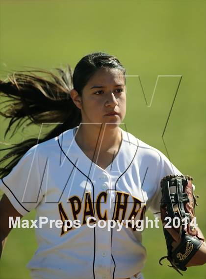 Thumbnail 3 in Nogales vs Sunnyside (Tucson High Badger Invitational) photogallery.