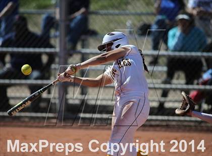 Thumbnail 2 in Nogales vs Sunnyside (Tucson High Badger Invitational) photogallery.