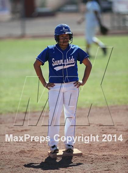 Thumbnail 3 in Nogales vs Sunnyside (Tucson High Badger Invitational) photogallery.