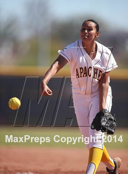 Thumbnail 1 in Nogales vs Sunnyside (Tucson High Badger Invitational) photogallery.