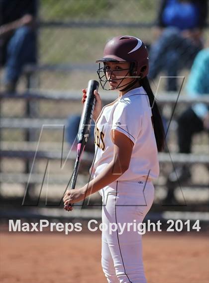 Thumbnail 3 in Nogales vs Sunnyside (Tucson High Badger Invitational) photogallery.
