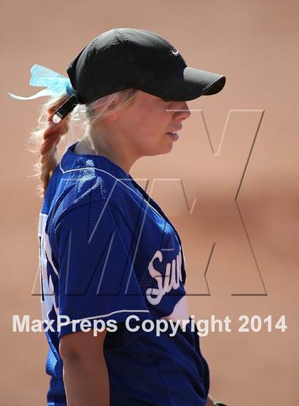 Thumbnail 1 in Nogales vs Sunnyside (Tucson High Badger Invitational) photogallery.