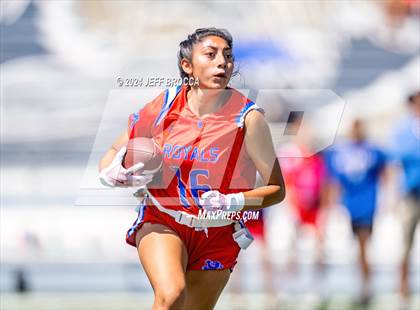 Thumbnail 3 in Rio Mesa @ San Marcos photogallery.
