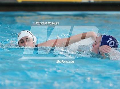 Thumbnail 3 in Polytechnic vs Flintridge Prep photogallery.