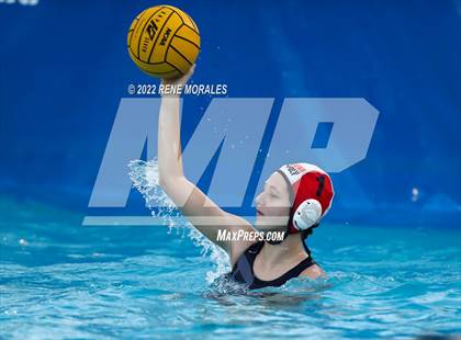 Thumbnail 3 in Polytechnic vs Flintridge Prep photogallery.