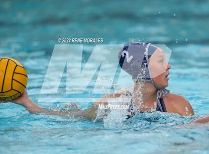 Thumbnail 2 in Polytechnic vs Flintridge Prep photogallery.