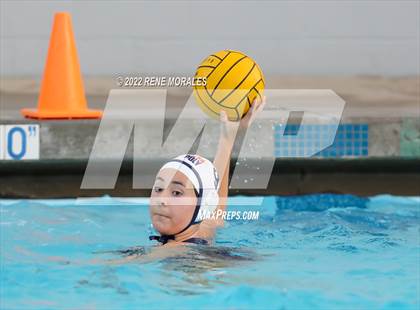 Thumbnail 2 in Polytechnic vs Flintridge Prep photogallery.